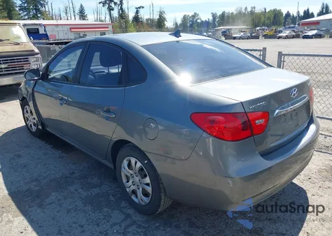 2010 Hyundai Elantra Gls z USA, uszkodzony, nr VIN KMHDU4AD4AU938541